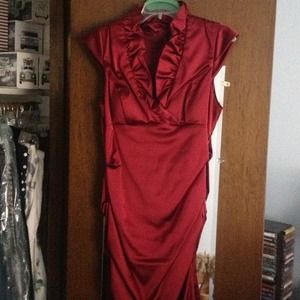 Red ruffle collar dress