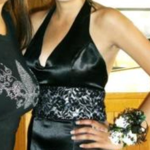 Dress - Picture 2 of 2