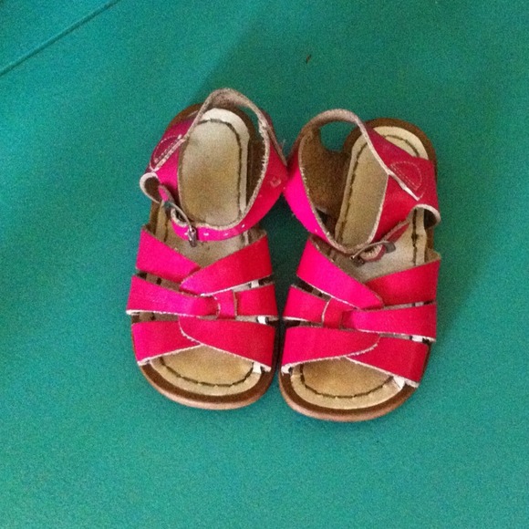 Reserved Bundle Salt Water  (Fuchsia, and Silver)