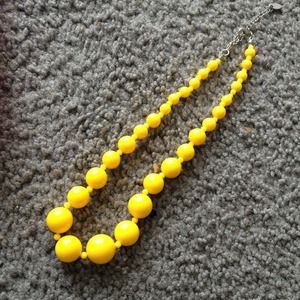 Yellow necklace
