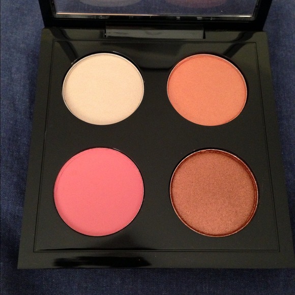 Other - ⛔SOLD⛔MAC Call Me Bubbles Quad