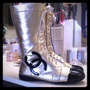 ✋RESERVE✋Runway vintage Chanel Gold boots.