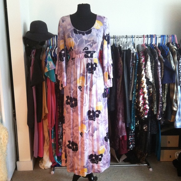 HOLD Vintage Lavender Floral "Juliet" Dress