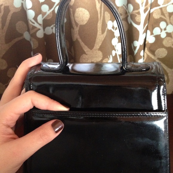 Vintage Patent Leather Handbag - Picture 2 of 4