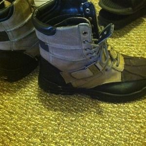 Bundle reserved polo boots Levi's shoes