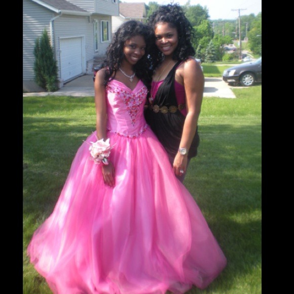 Beautiful Hot Pink Prom Dress/Ball Gown💗