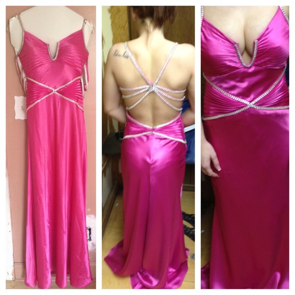 Pink prom dress. Size 4 fitted