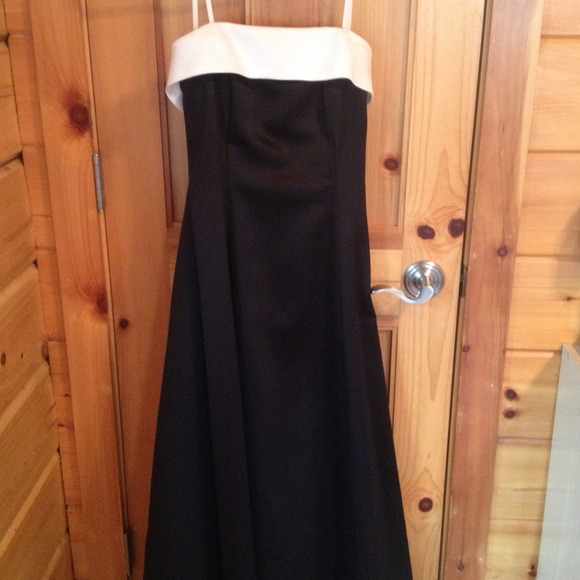 Floor length black strapless dress