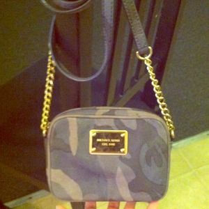 Reduce price💜Michael kors shoulder bag & wallet
