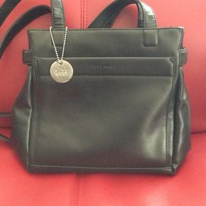 💥SOLD💥Black Nine West shoulder bag.