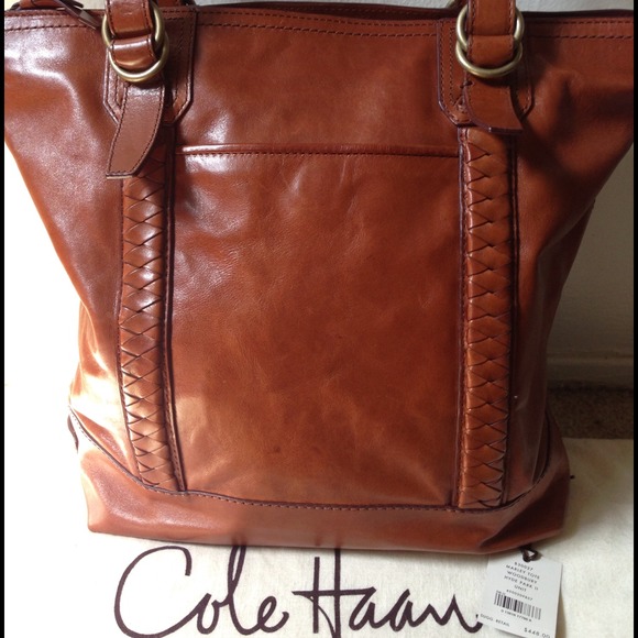 Cole Haan Handbags - ⬇Reduced⬇ 💯Authentic Brand New Cole Haan Purse