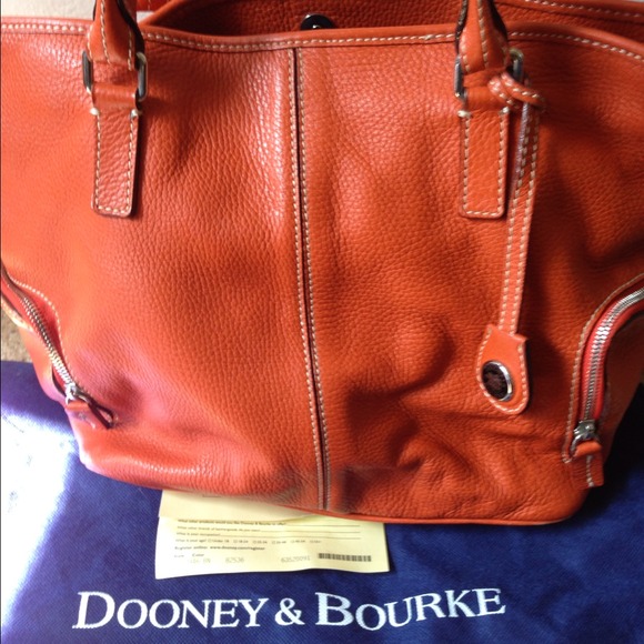 ⬇Reduced⬇ 💯Authentic Brand New Dooney & Burke