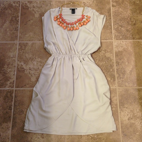 H&M Dresses & Skirts - Bundle for @shaina23 dress & green stone necklace