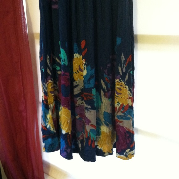 Colorful Spring Dress - Picture 2 of 4