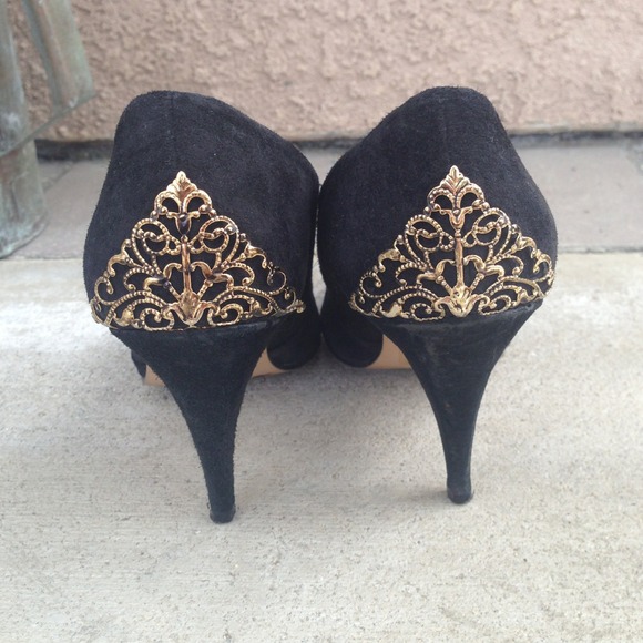 Vintage Dolce & Gabbana Style Black Gold Heels - Picture 3 of 4