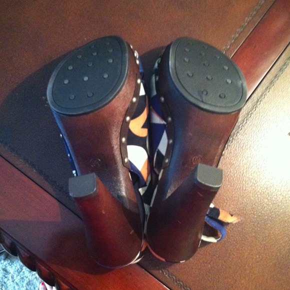 SOLD - Picture 2 of 2