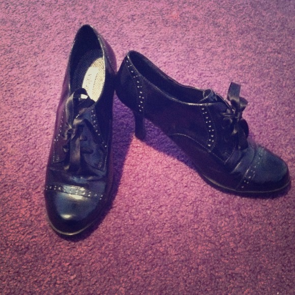 Sold :)School girl shoes