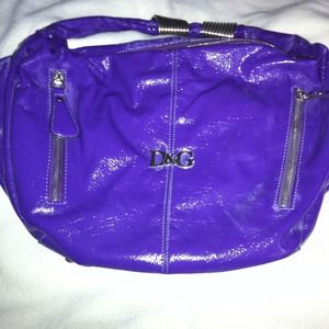 Purple D&G purse