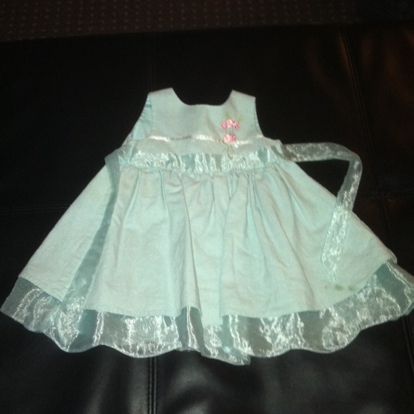 Sleeveless summer dress