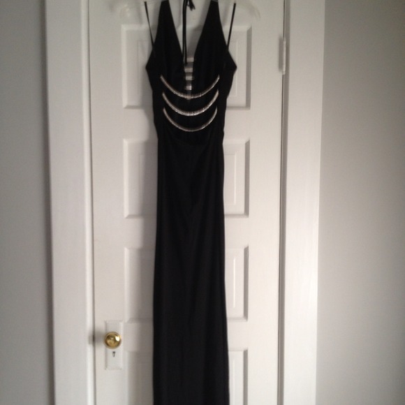 Gorgeous black dress - Picture 3 of 4