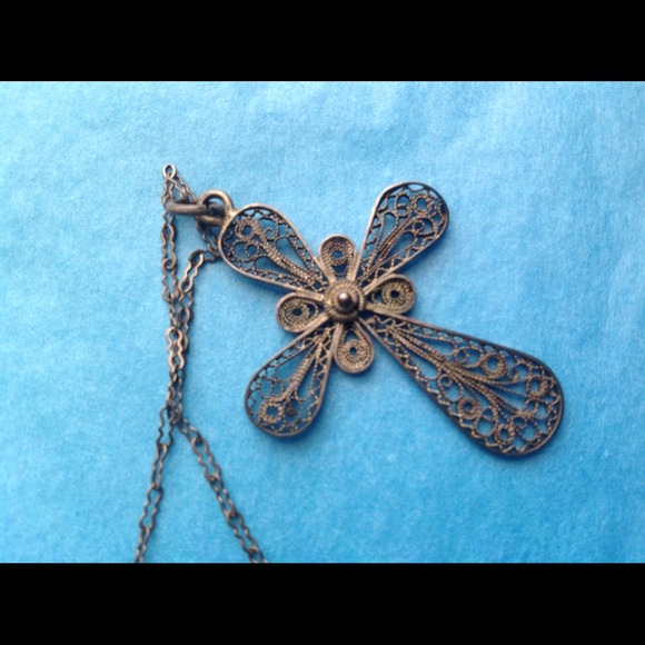 Vintage sterling silver cross necklace