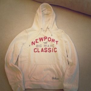 REDUCED Hollister Sweatshirt