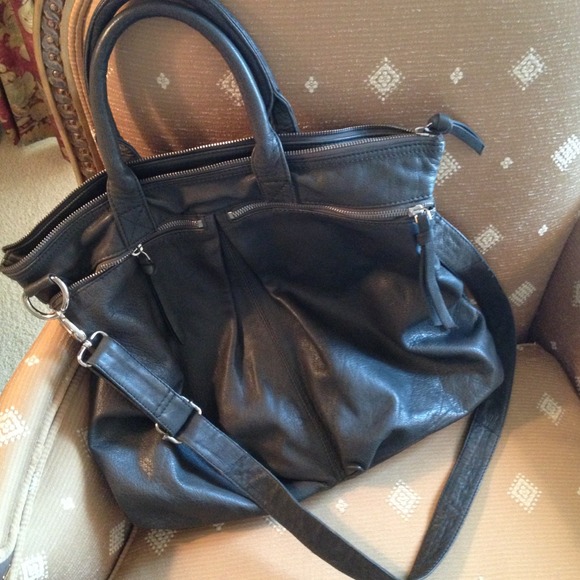 SOLD 100% Leather CRATE&BARREL tote -- used once!!