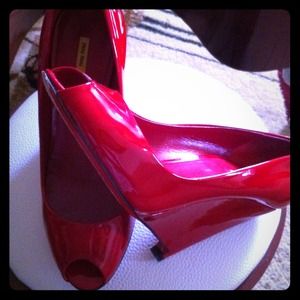 (SOLD) Red patent leather peep toe Miu Miu wedges