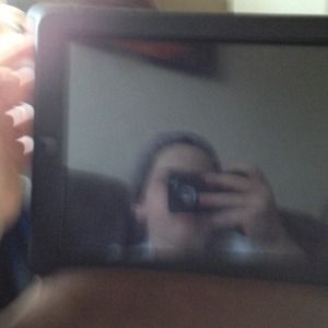 iPad 3 like brew new with Screen protector 👍👍👍