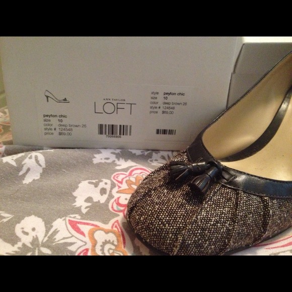 🌼SOLD🌼Brown Loft Heels size 10