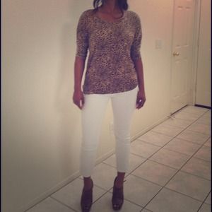 Cotton stretch cheetah top