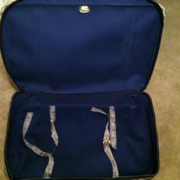 Authentic Gucci Suitcase - Picture 3 of 4