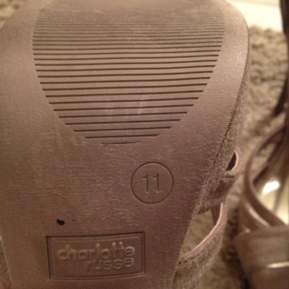 SOLD in bundle!!! Charlotte Russe Heels - Picture 4 of 4