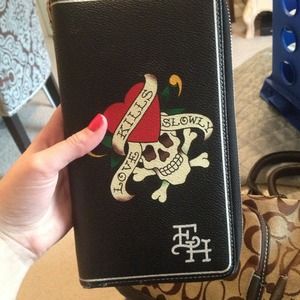 Ed hardy wallet AUTHENTIC