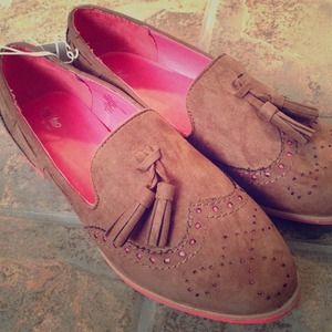 Mossimo tan and pink oxfords reserved