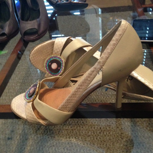 Charles David shoes. - Picture 2 of 3