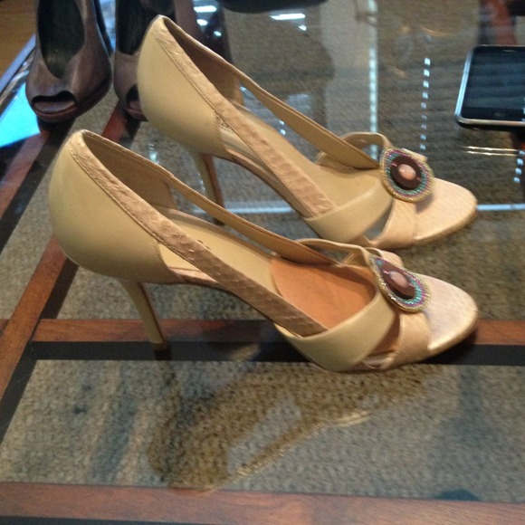 Charles David shoes. - Picture 3 of 3