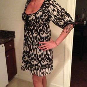 ❗REDUCED❗Beige and black designed dress