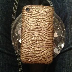 iPhone 3G or 3GS hard half shell cases