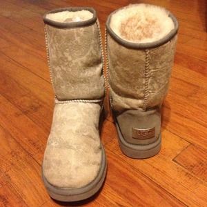 White uggs with gray paisley