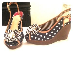 Gianni Bini wedges! Adorable!