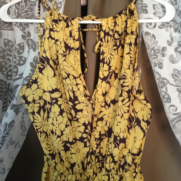 ADORABLE FLORAL PRINT DRESS - Picture 2 of 3