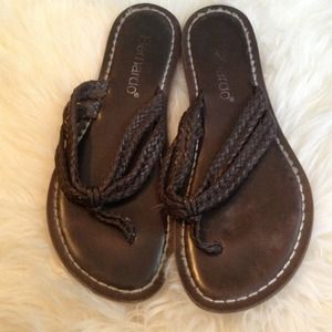 🌟🌟reserved🌟🌟Chocolate colored leather sandals!