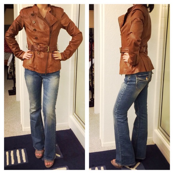 Fitted flare jeans