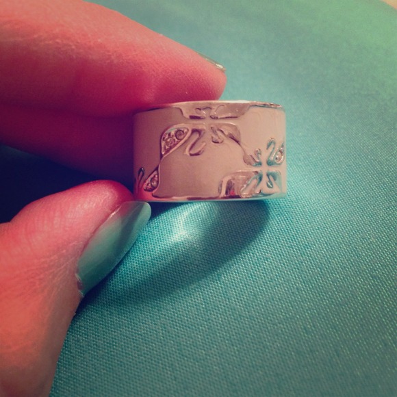 Authentic Swavorski Crystal White Ring