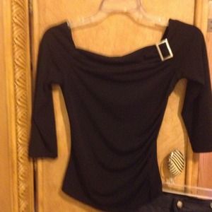 Black buckle top