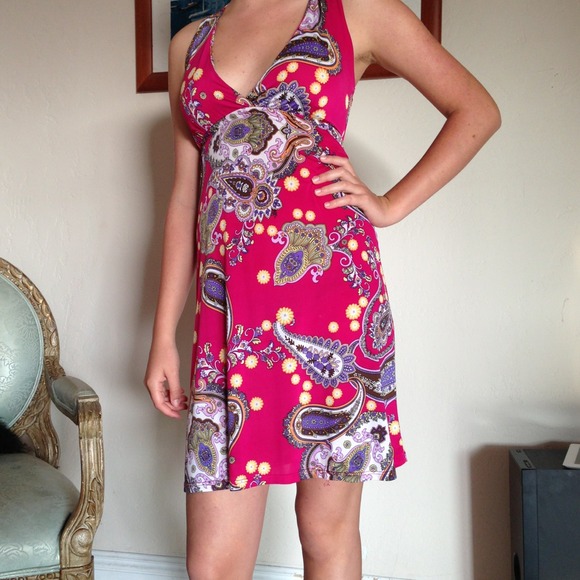 Austin powers like dress.