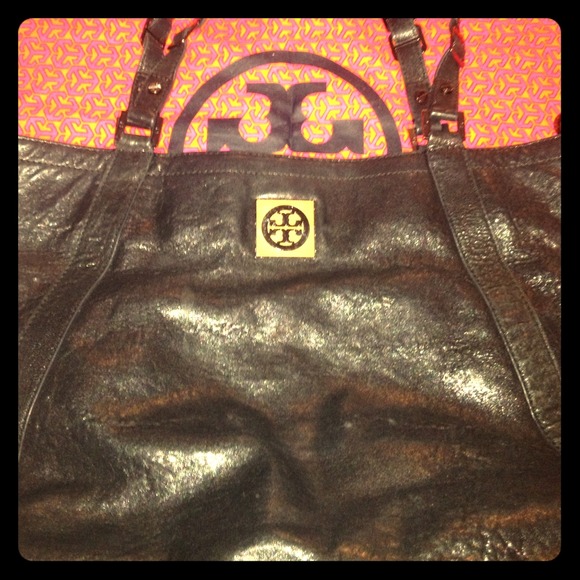 Authentic Tory Burch Louiisa Bag