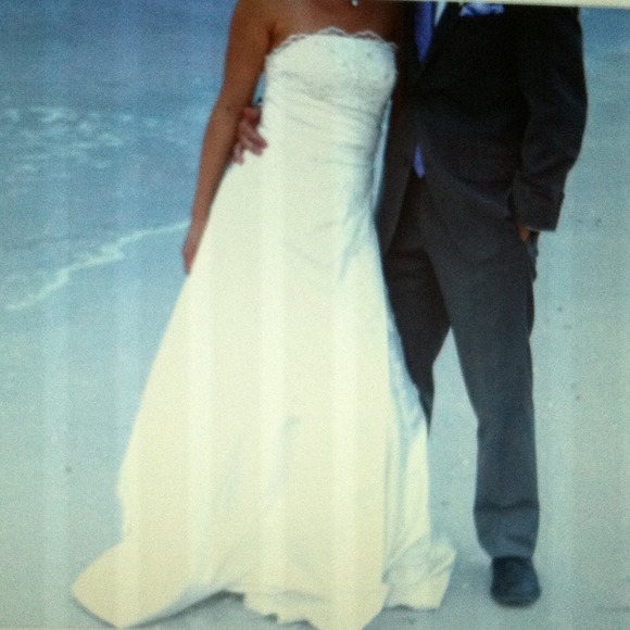 Wedding gown