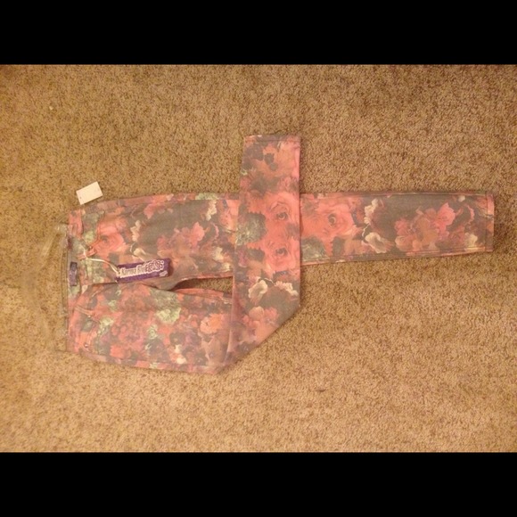 ---SOLD!!!!  Jeans